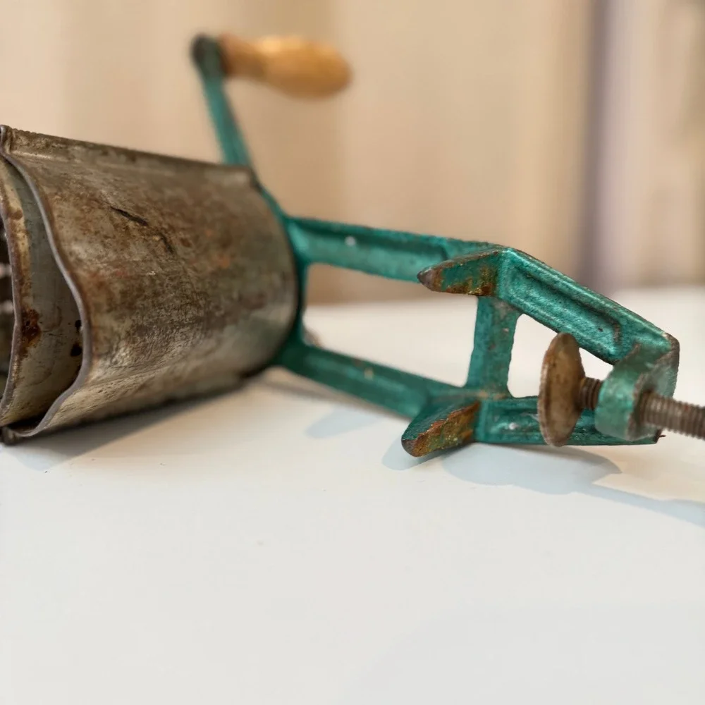 Vintage‎ Porkert Hand Crank Rotary Grater Teal Green Cast Iron Czechoslovakia